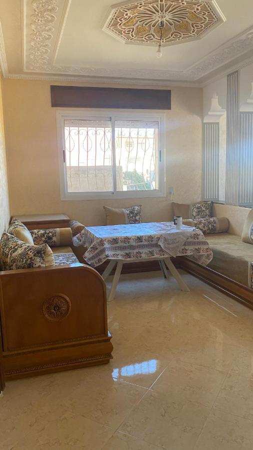 Big Appartement In Ksar Sgher And Close 크사르 에스 스기르 외부 사진